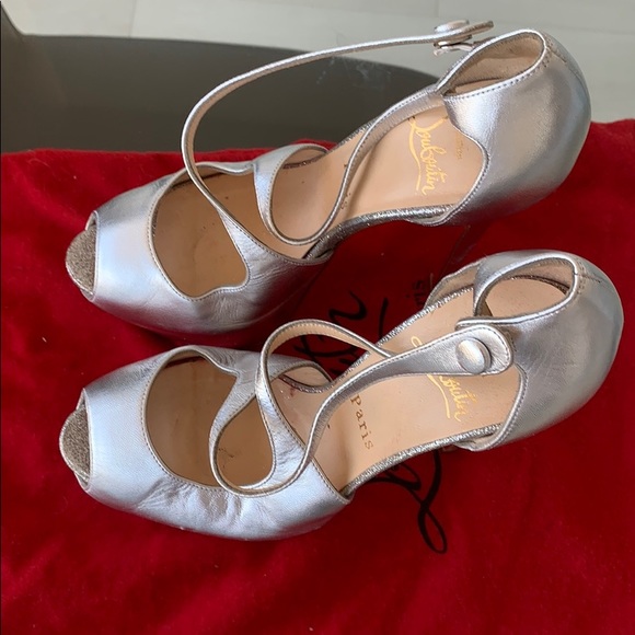 Christian Louboutin Exagona - Picture 4 of 10